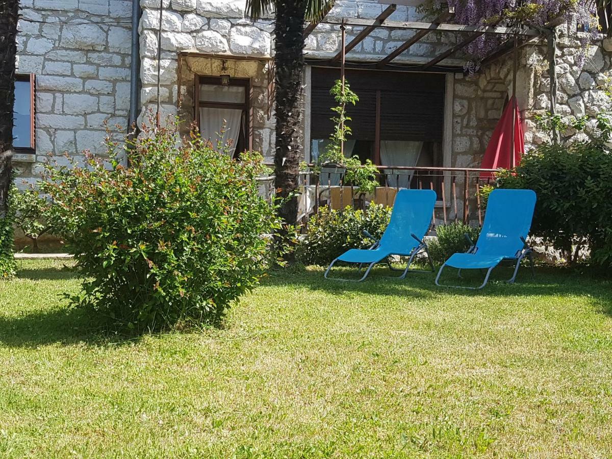 Apartment Urban Garden Риека Экстерьер фото